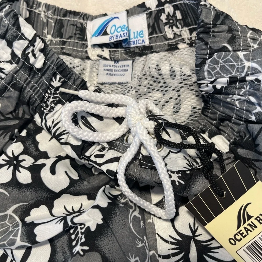 🌺 Ocean Blue Black & White Floral Swim Trunks | Men’s Size M | NWT